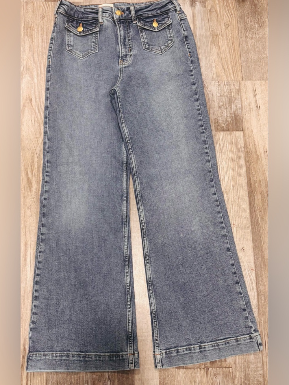 Pilcro Wide-Leg Jeans in Faded Blue Denim NWOT Size 27 P